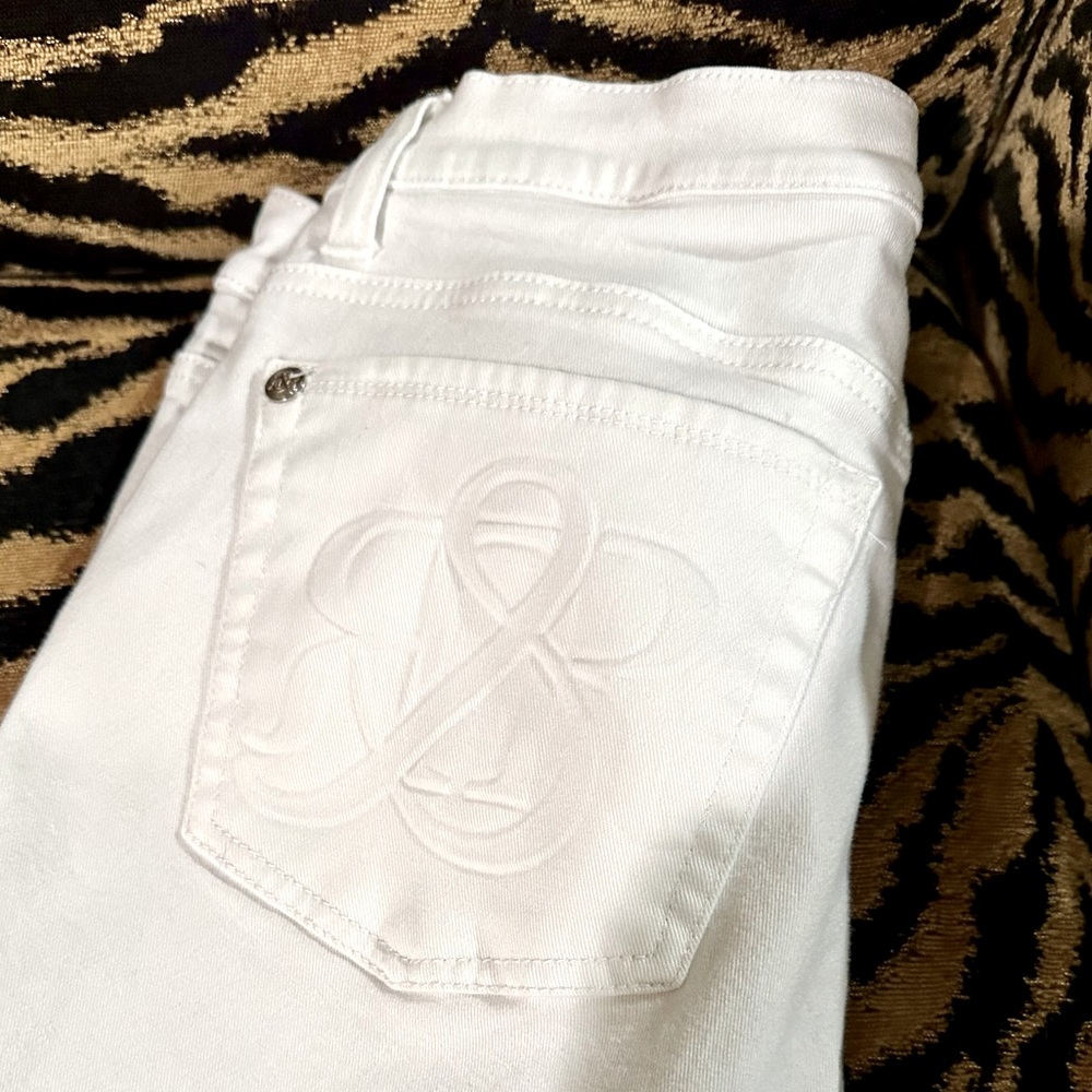 Rock & republic jeans size 12. White. Great condition. Super stretchy. π€ - Picture 6 of 7